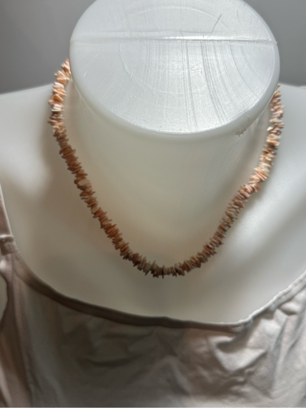 Chunky Island Style Pooka Shell Necklace Choker 8” Pink White
